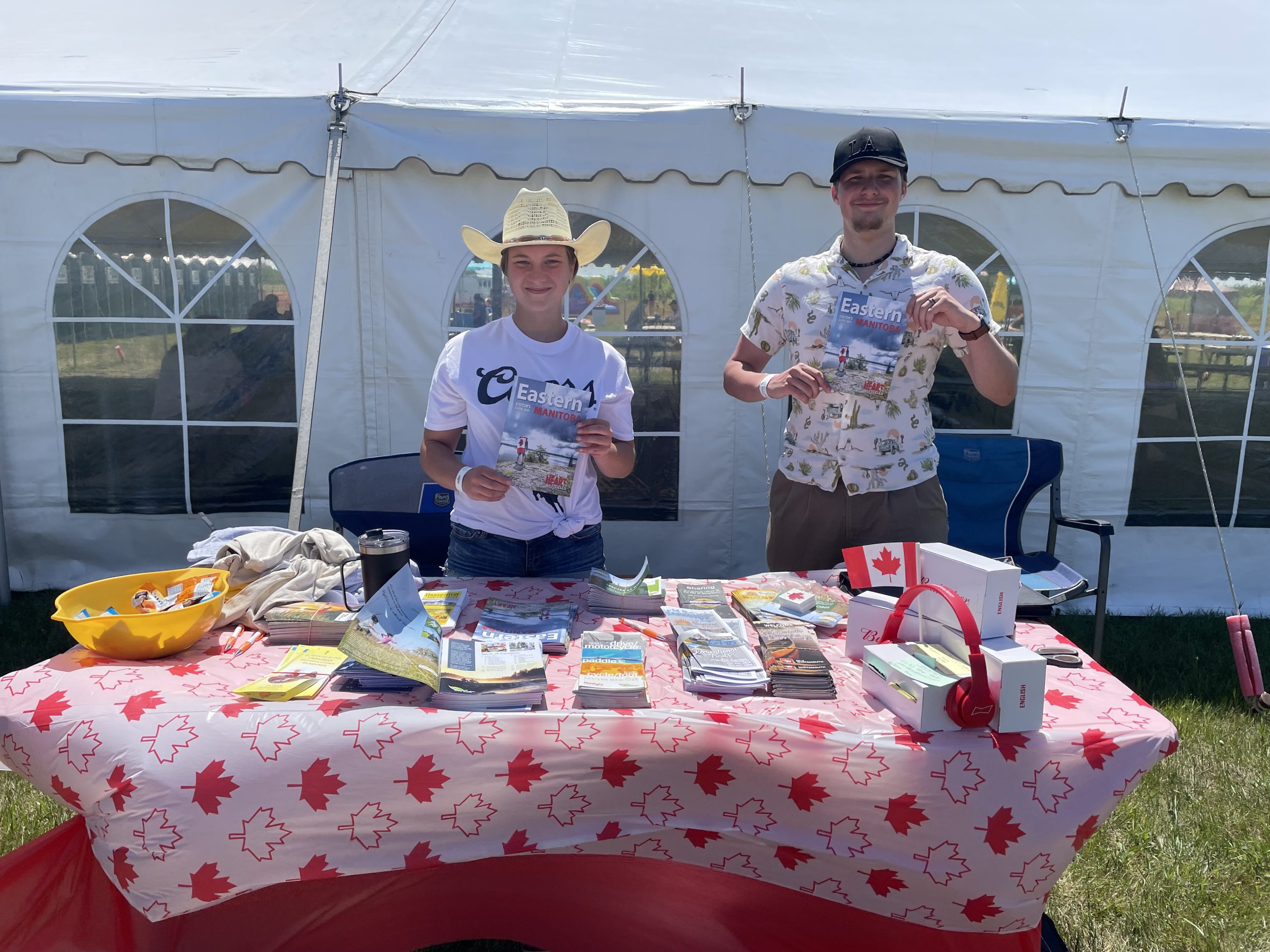 Welcome Alexis and Dylan – New Eastman Tourism Hires